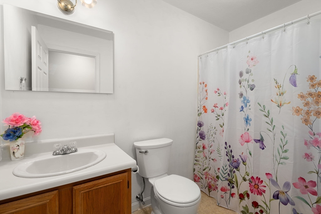 42 Jessica Way, Northbridge, MA, 42 Jessica Way, Northbridge, MA Photo #22