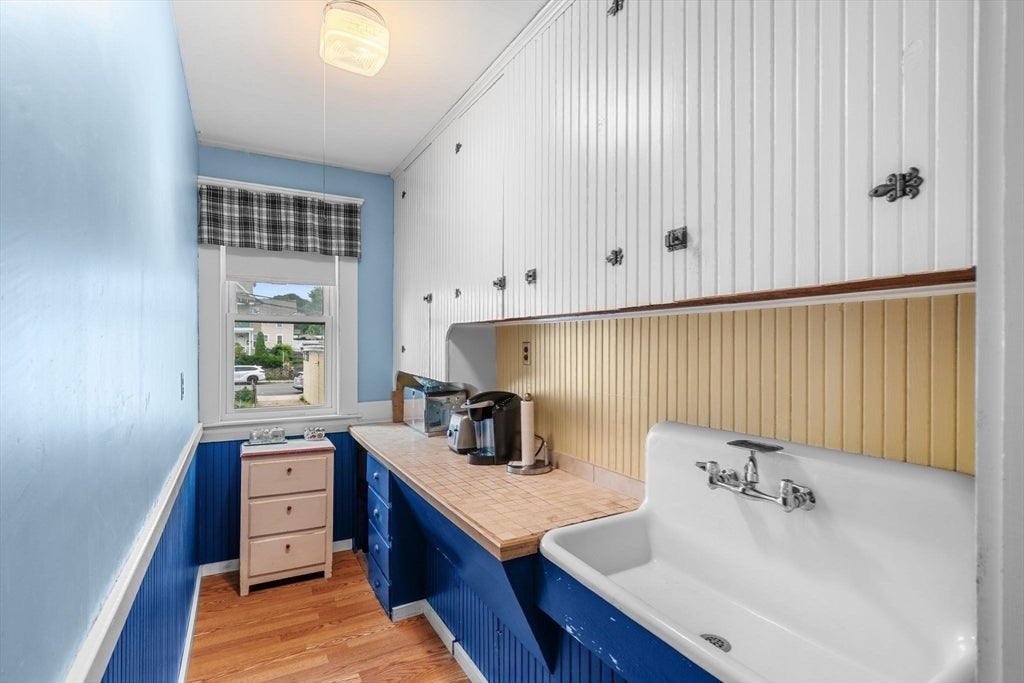 147-149 Oakland Ave
