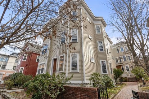 Photo of 16 Upland Road #5, Cambridge, MA 02140 (MLS # 73194303)
