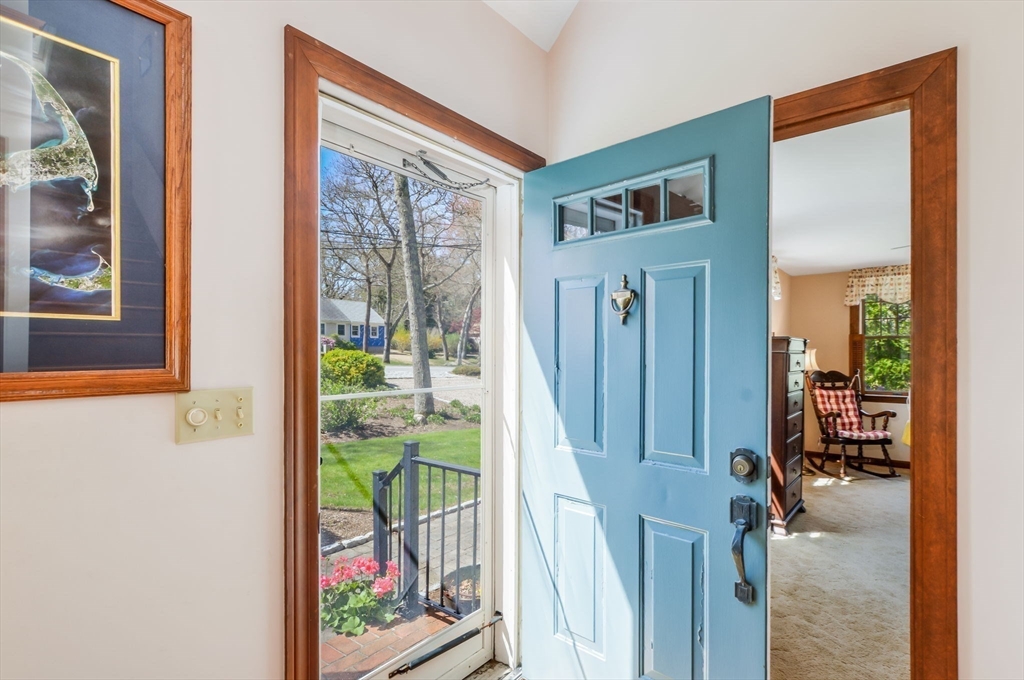 70 Ambleside Drive