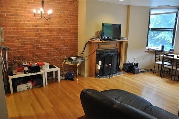 103 Gainsborough 104