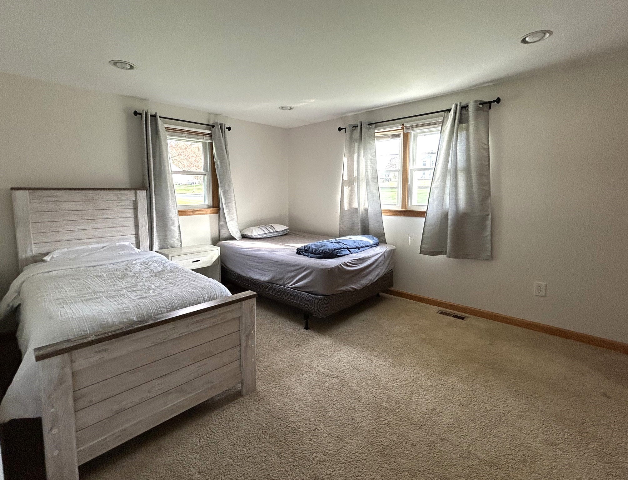 281 Abbe Rd, Enfield, CT Photo #22