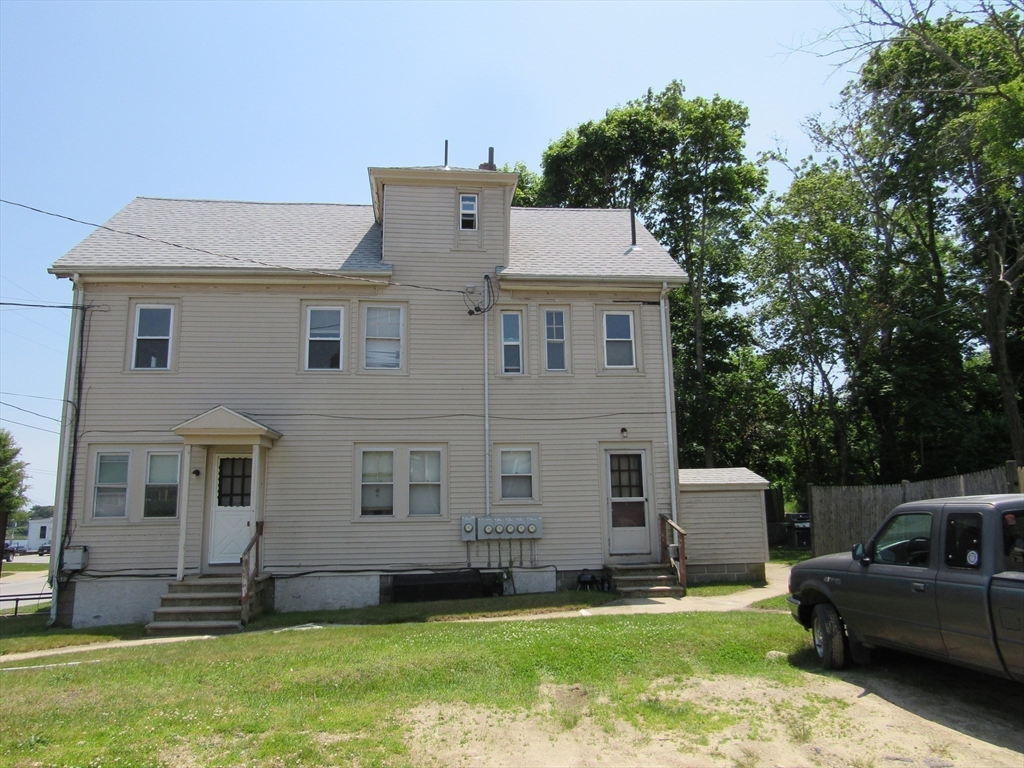 290 Main St