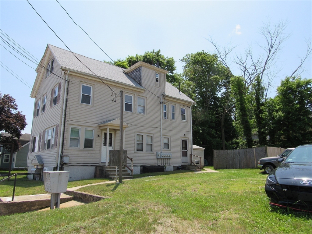 290 Main St