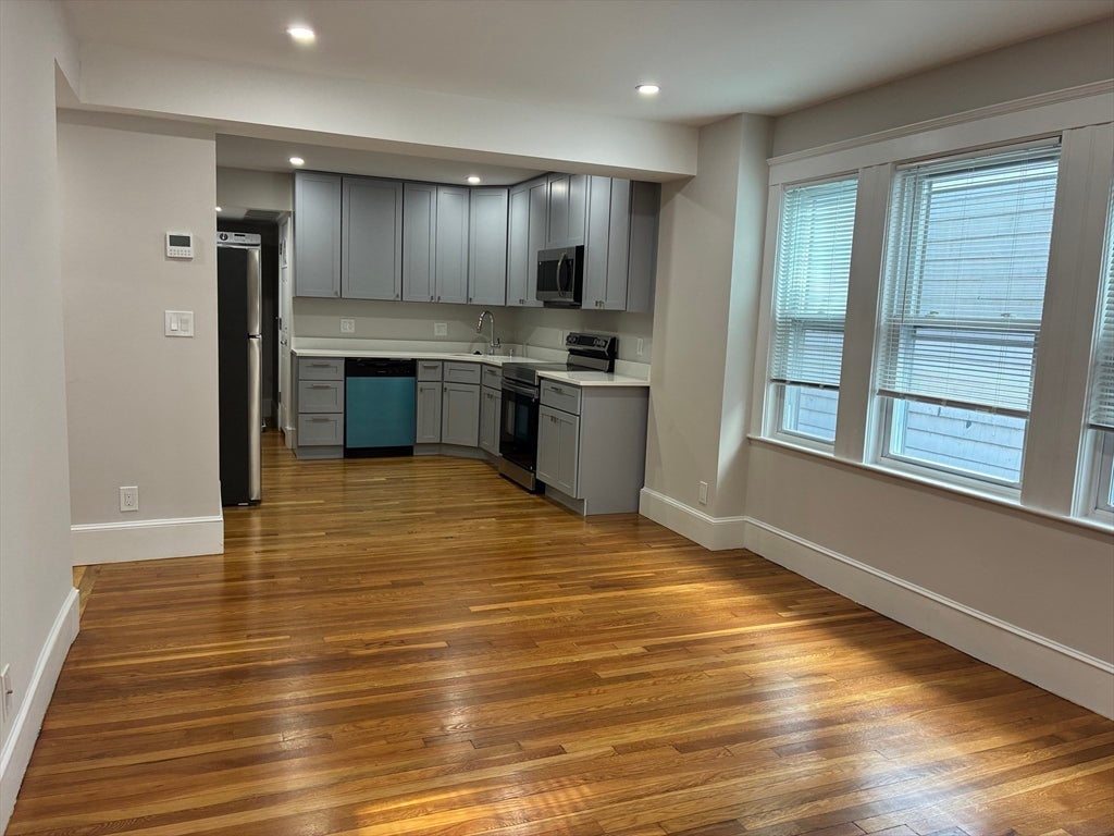 122 Buttonwood ST #2, Boston, MA, 122 Buttonwood ST #2, Boston, MA Photo #3