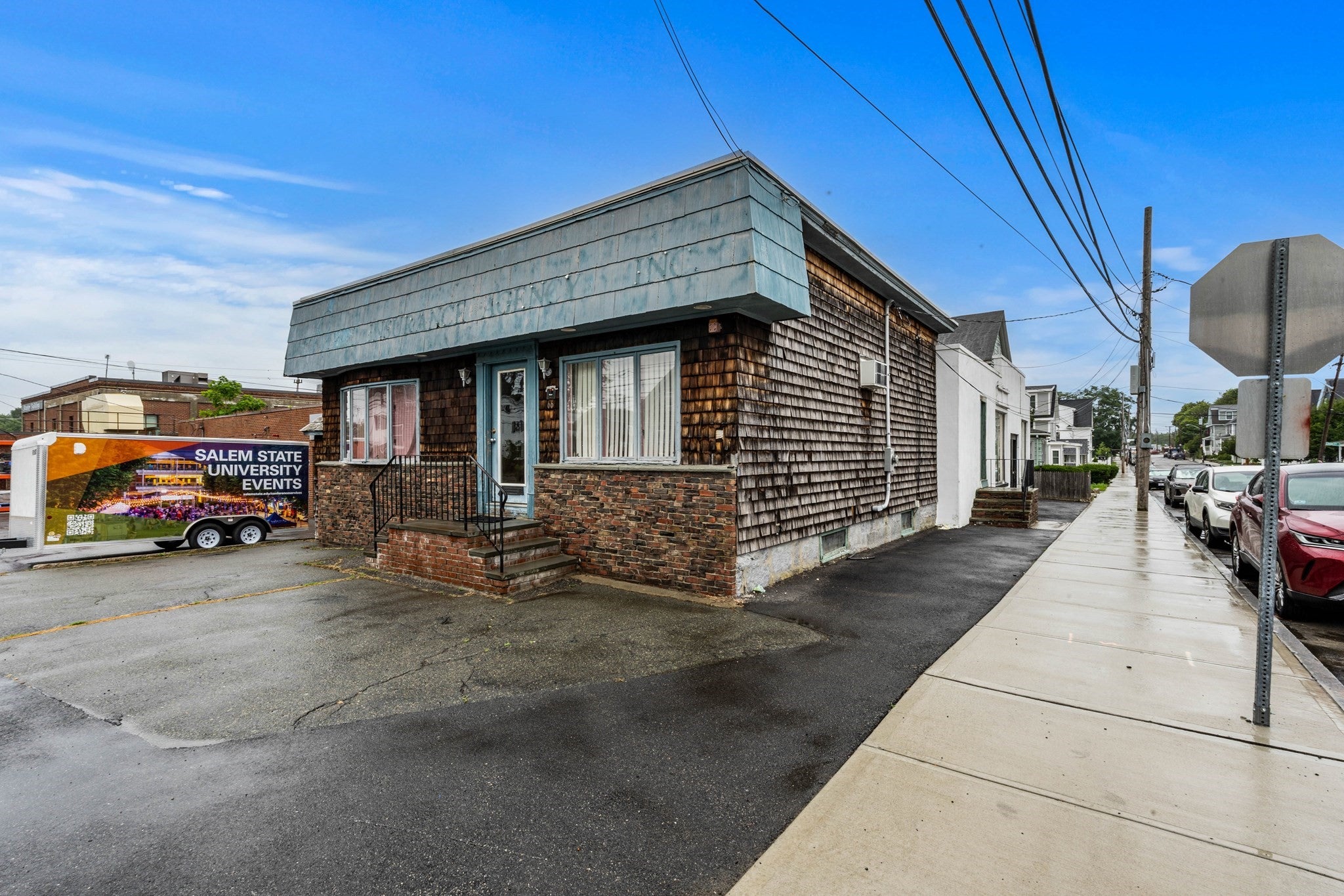 66 Loring Ave