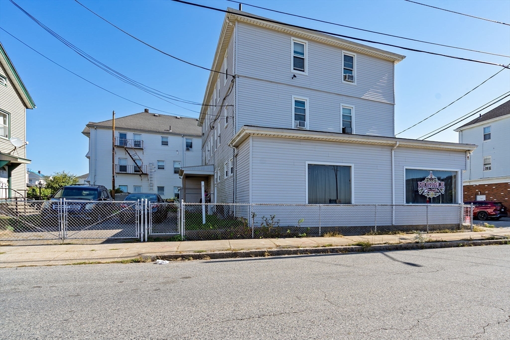 84 Cory St
