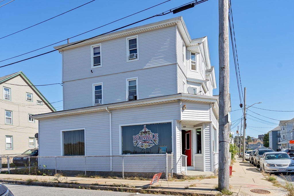 84 Cory St