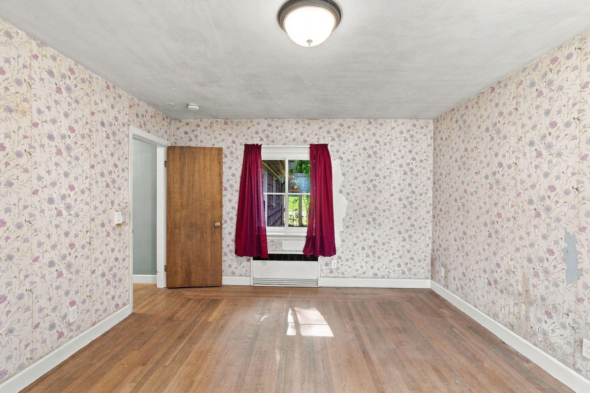 140 S Main St, Bellingham, MA, 140 S Main St, Bellingham, MA Photo #13