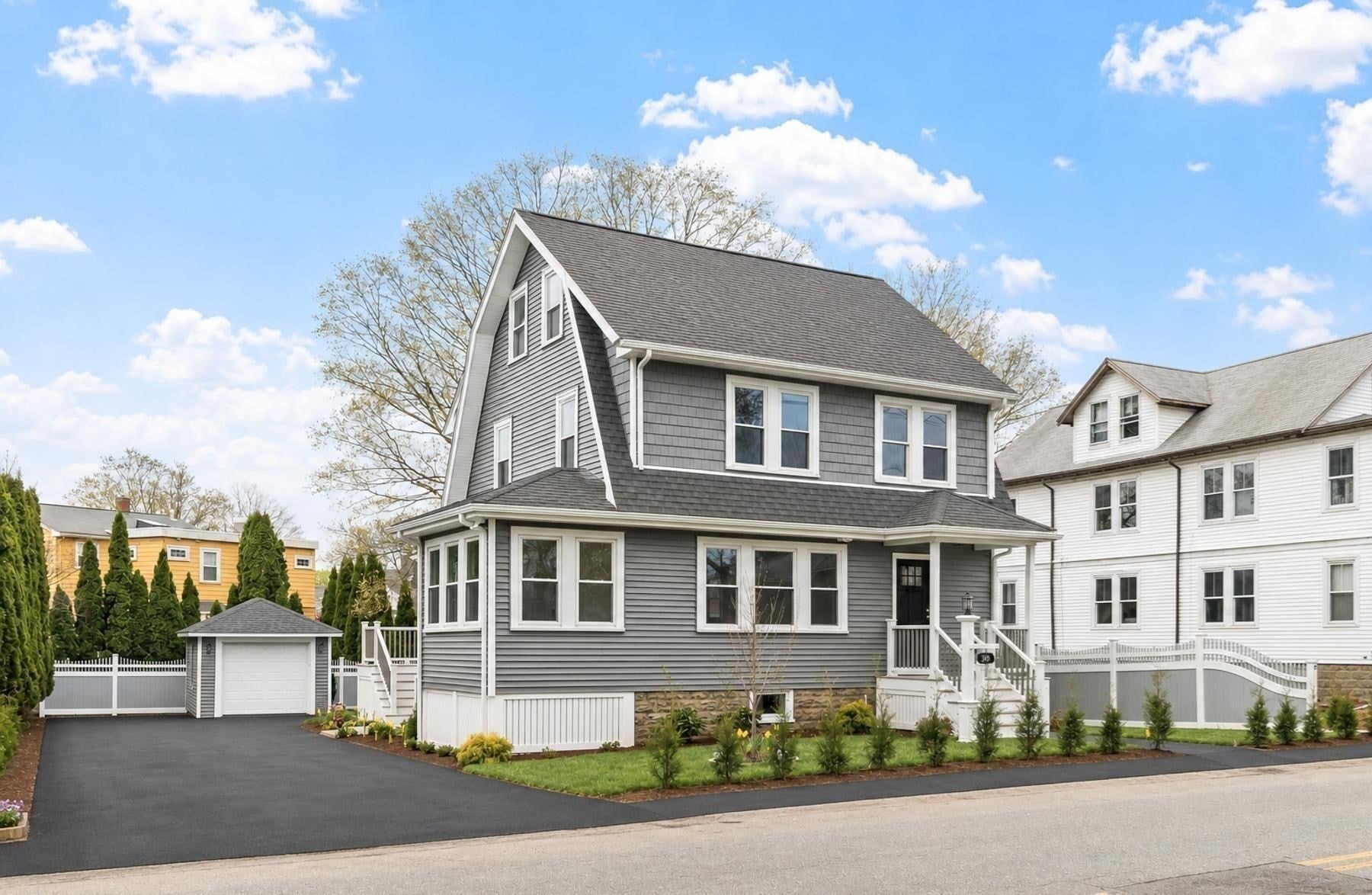 329 Warren