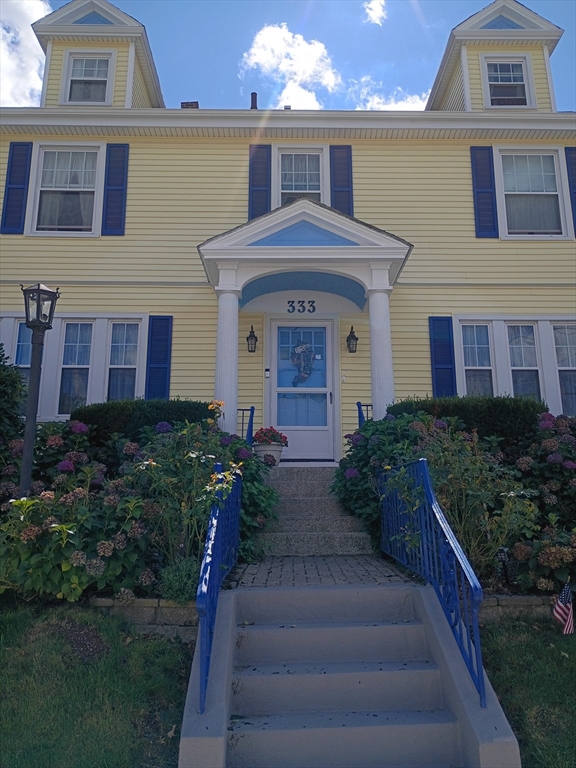 333 Langley St.