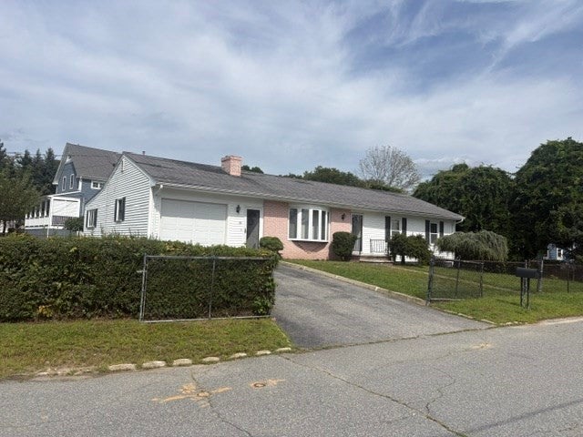 Photo of 38 Hilton Street, Somerset, MA