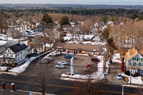 102 S. Franklin St 2 Holbrook MA 02343