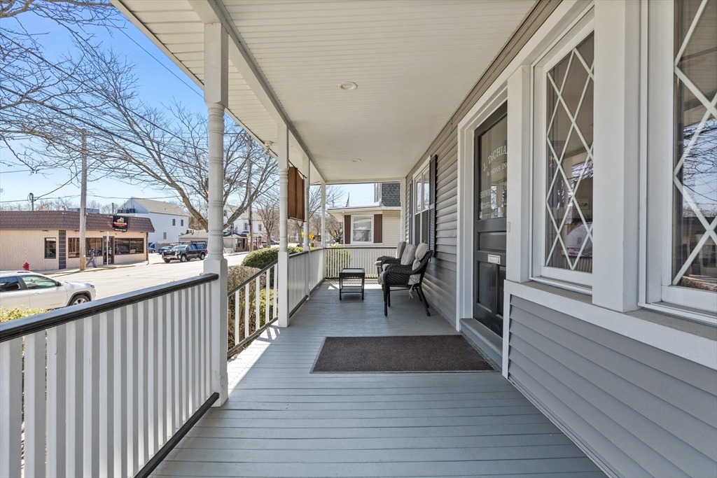 327 Central St
