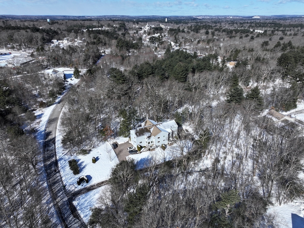 2904 Maple Brook Rd 2904