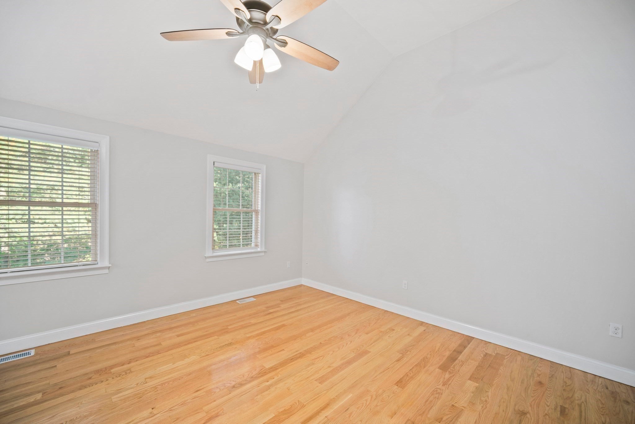 486 South St, Holbrook, MA, 486 South St, Holbrook, MA Photo #17