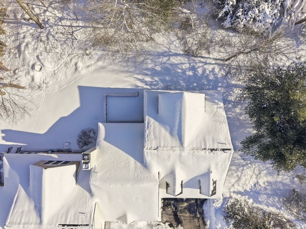 18 Winterberry Ln 18