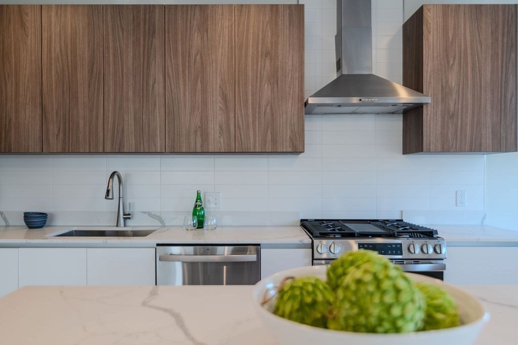 488 Quincy Avenue 02