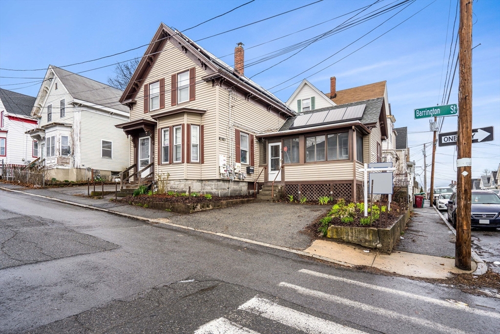 48 Barrington St