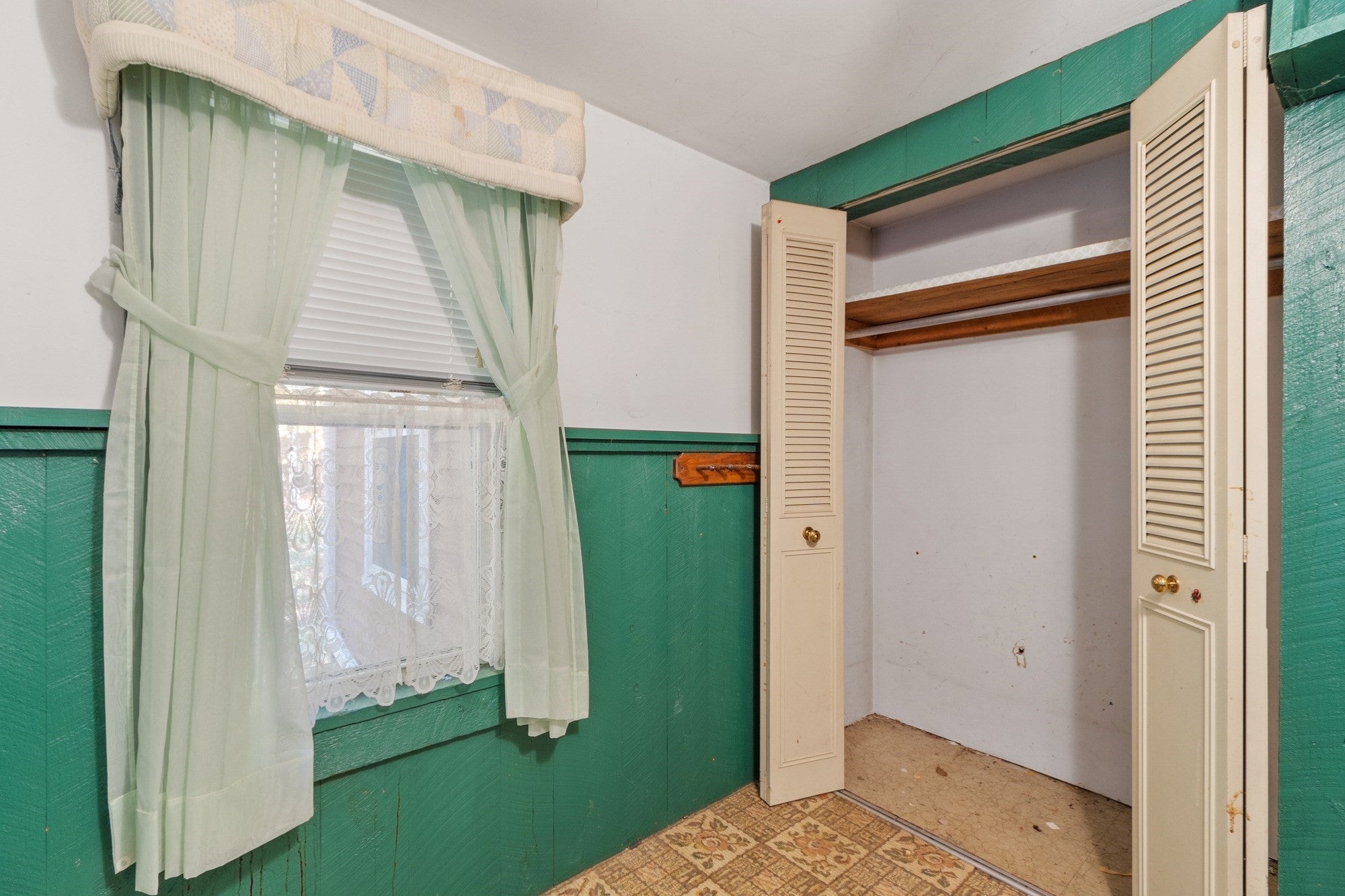 562 Union Street, Leominster, MA Photo #24