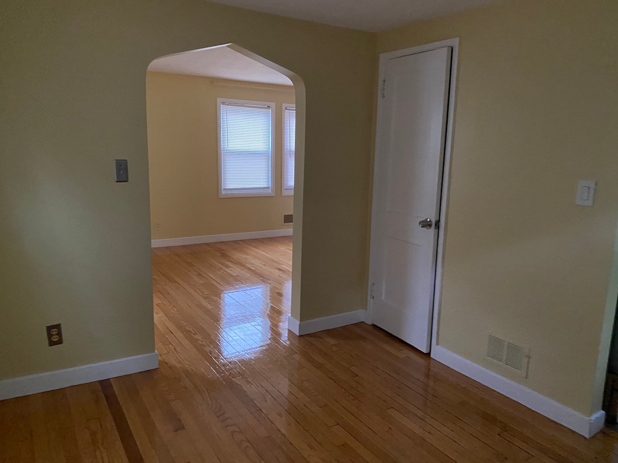 35 Sunnyside Ave, Arlington, MA, 35 Sunnyside Ave, Arlington, MA Photo #5