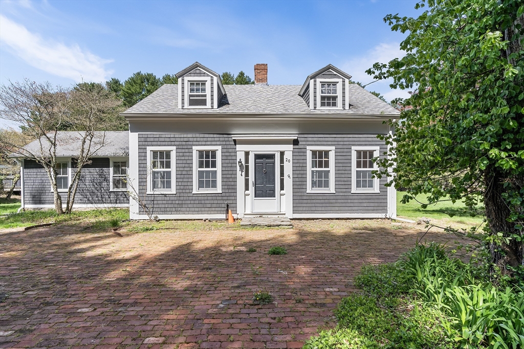 20 School St
