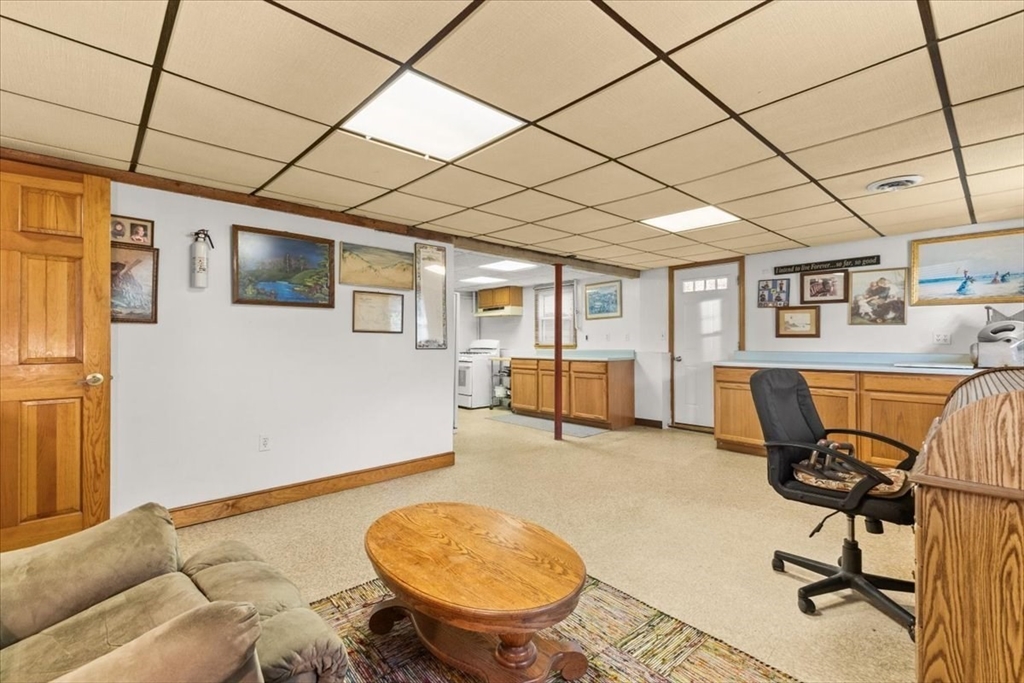 64 Rainbow Rd, Yarmouth, MA Photo #33