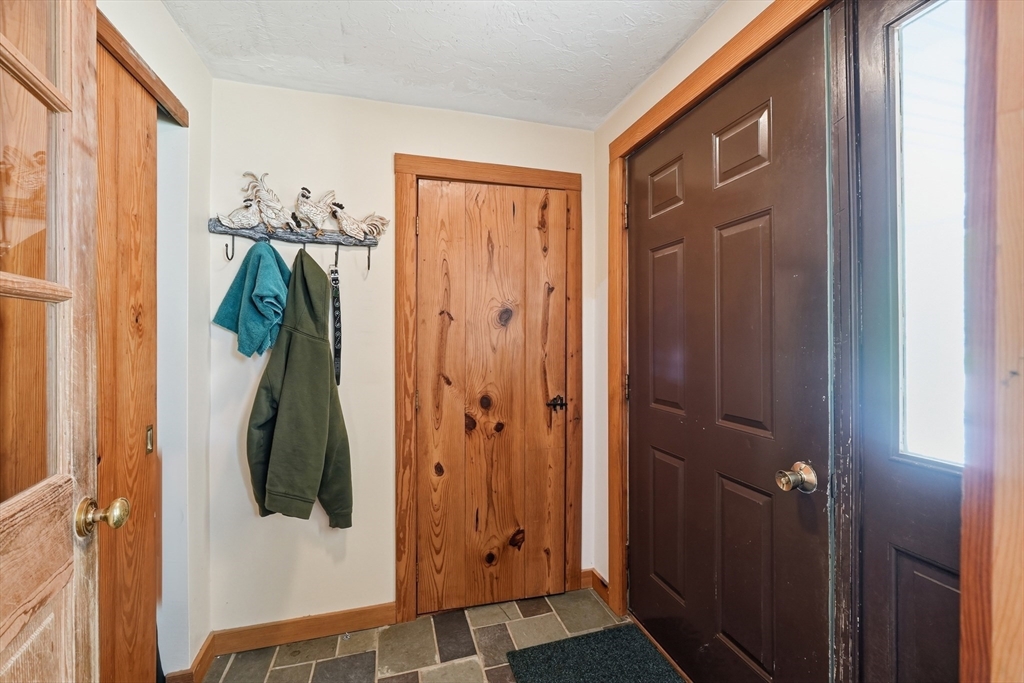 9 Adams Rd, Hubbardston, MA Photo #28