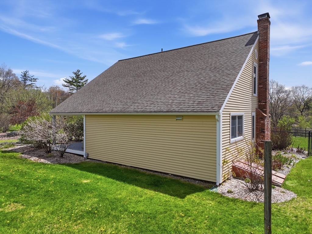 9 Adams Rd, Hubbardston, MA Photo #31