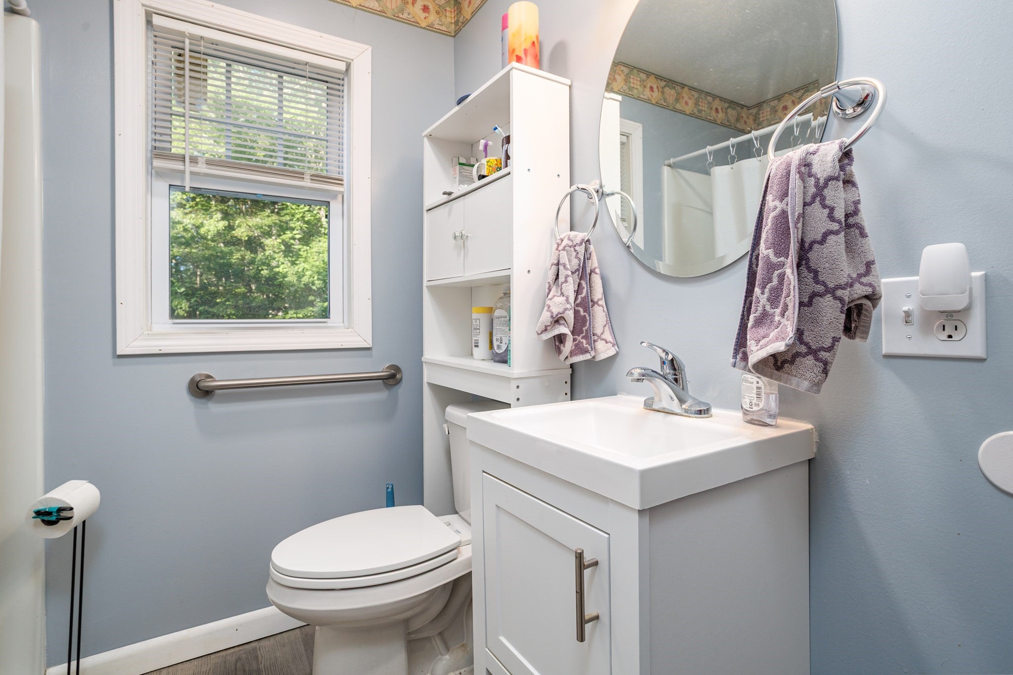 127 Pleasant St, Lunenburg, MA, 127 Pleasant St, Lunenburg, MA Photo #11