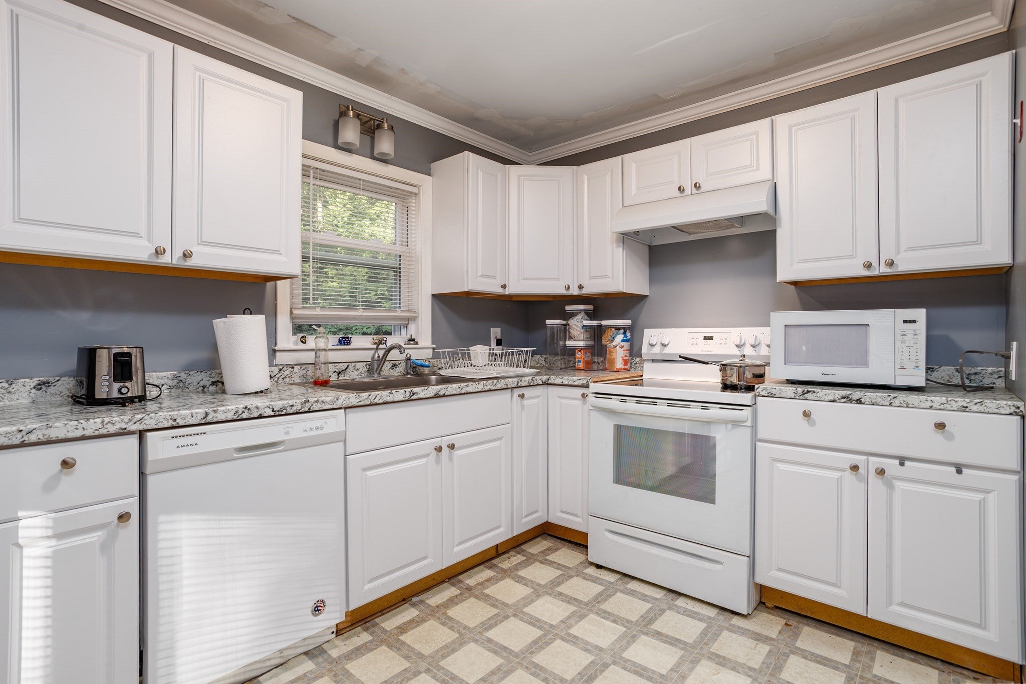 127 Pleasant St, Lunenburg, MA, 127 Pleasant St, Lunenburg, MA Photo #17