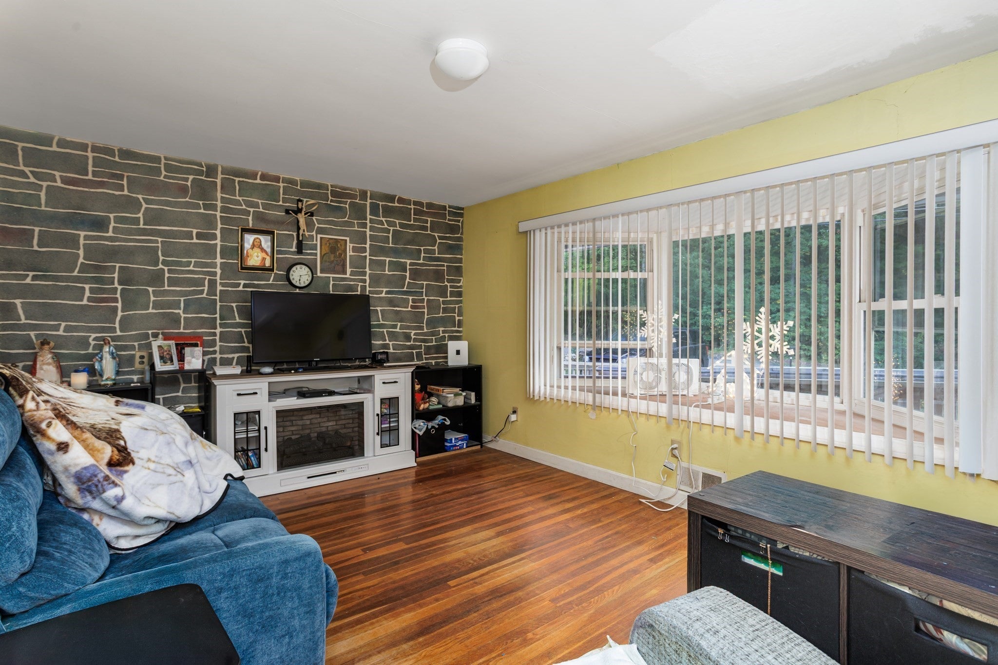 127 Pleasant St, Lunenburg, MA, 127 Pleasant St, Lunenburg, MA Photo #20