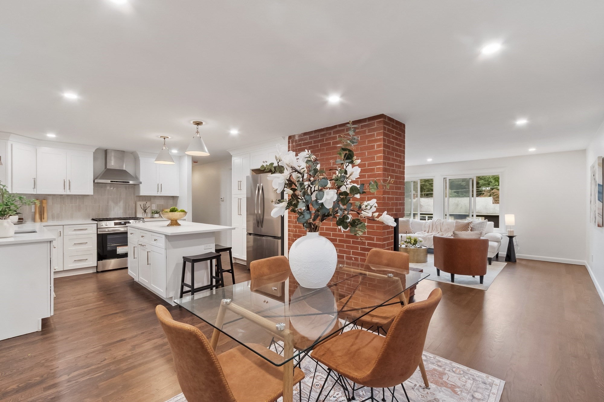 16 Bowl Rd, Chelmsford, MA, 16 Bowl Rd, Chelmsford, MA Photo #2