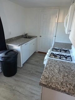 49 Central ST #1, Holliston, MA, 49 Central ST #1, Holliston, MA Photo #2
