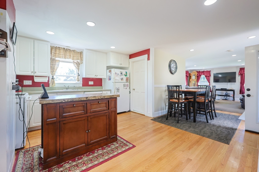 20 Rockhill St