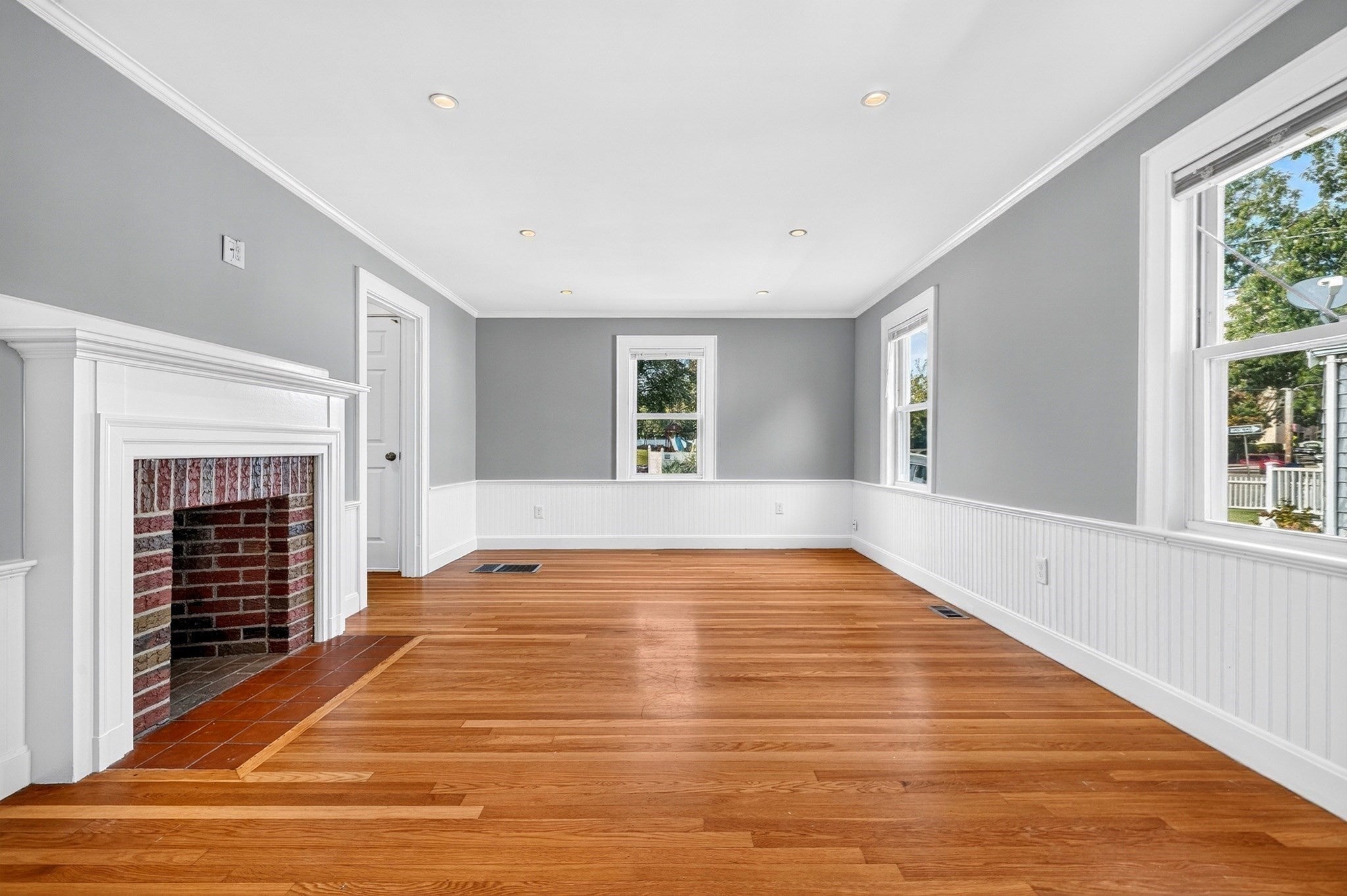 136 W Squantum St, Quincy, MA Photo #3