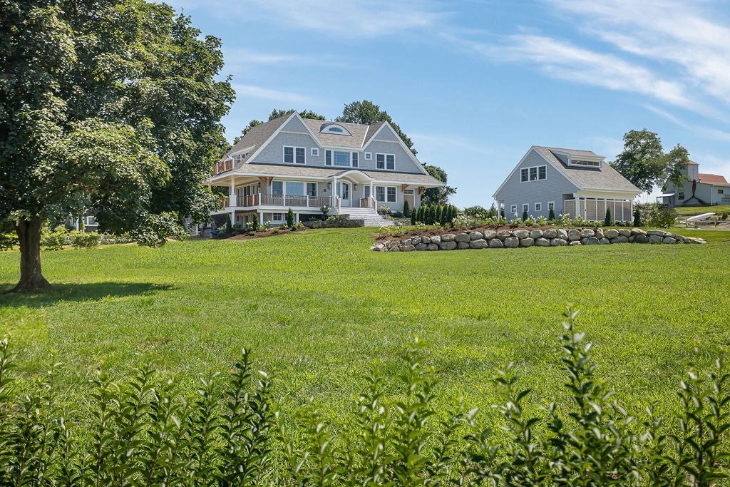 10 High Hill Road, Tiverton, RI, 10 High Hill Road, Tiverton, RI Photo #1