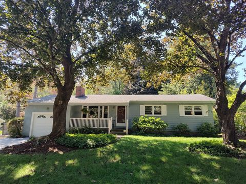 107 Washburn St Northborough MA 01532