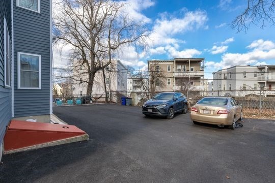 17 Greendale Road 2F
