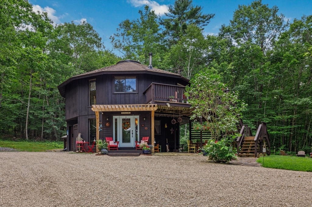 332 Eaton Rd