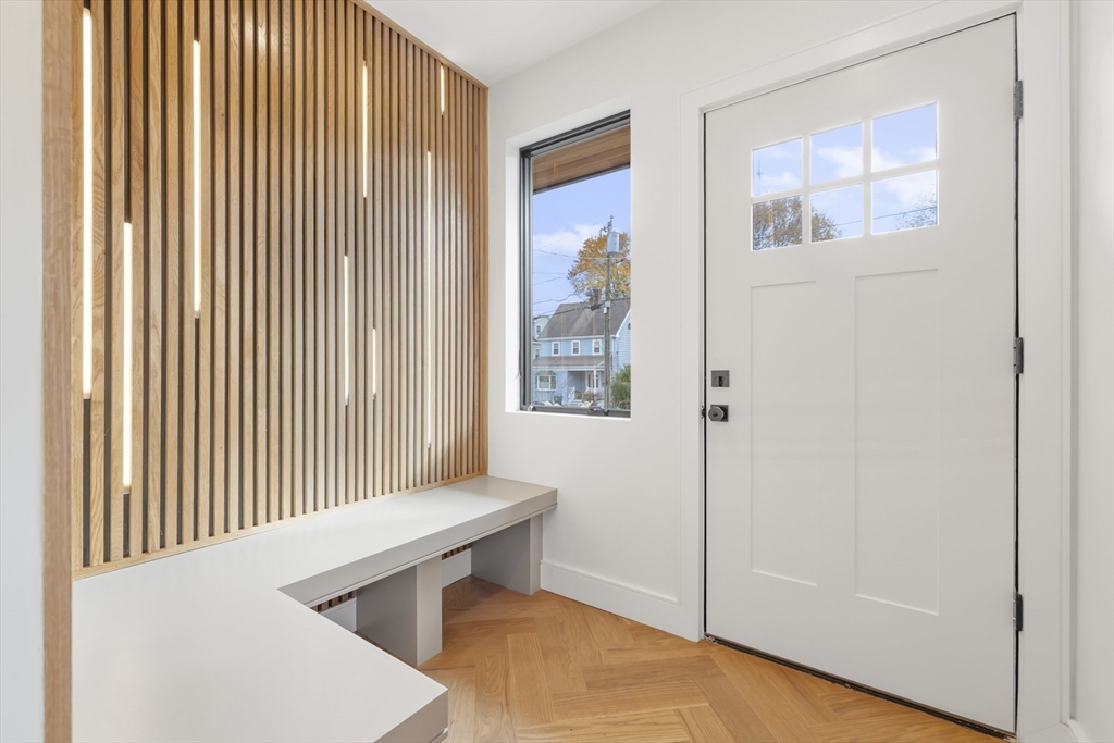 27-29 Indiana Terrace 27