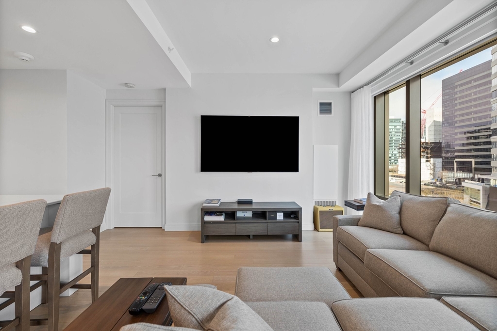 133 Seaport Blvd 620