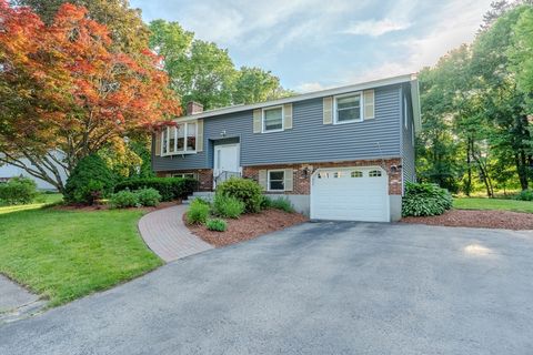 13 Cove St Chelmsford MA 01824