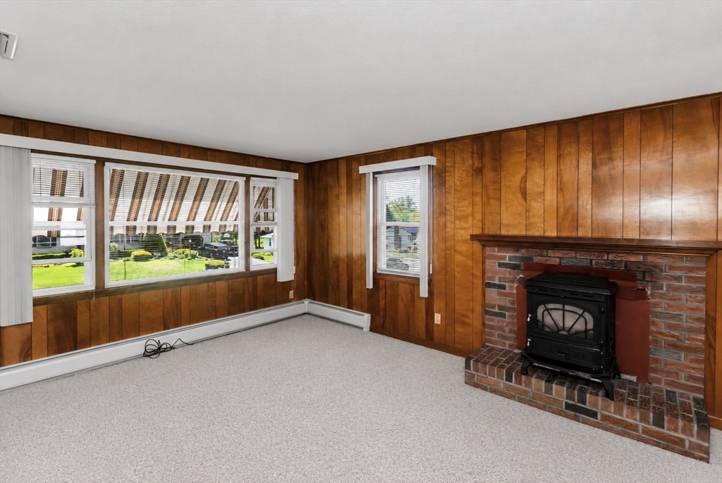20 Hendom Dr, Agawam, MA, 20 Hendom Dr, Agawam, MA Photo #12