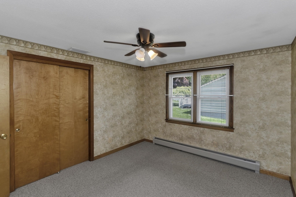 20 Hendom Dr, Agawam, MA, 20 Hendom Dr, Agawam, MA Photo #24