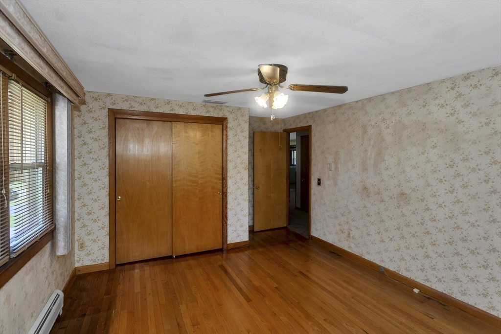 20 Hendom Dr, Agawam, MA, 20 Hendom Dr, Agawam, MA Photo #28