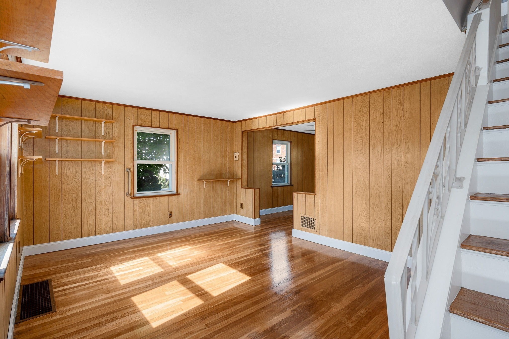 15 Regent Rd