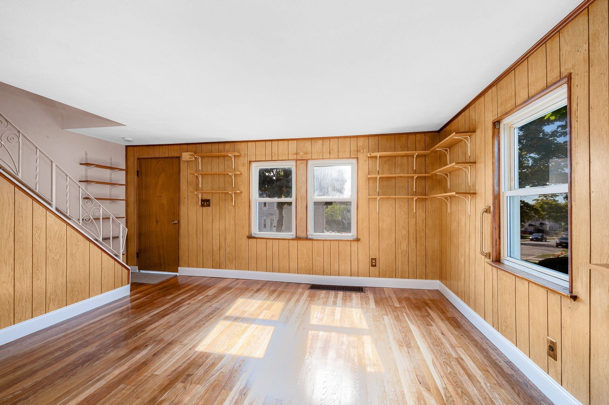 15 Regent Rd