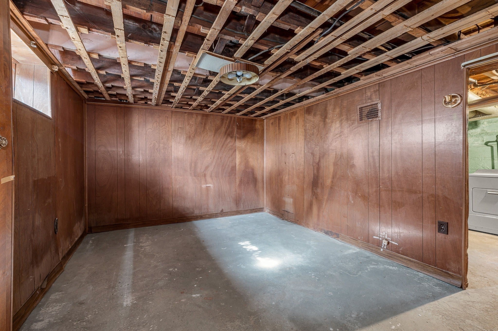 15 Regent Rd, Malden, MA, 15 Regent Rd, Malden, MA Photo #28