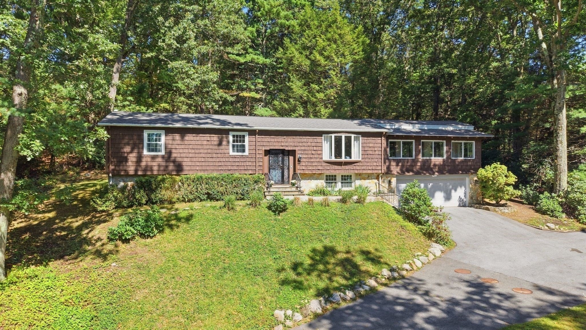 Photo of 48 Gray Road, Andover, MA